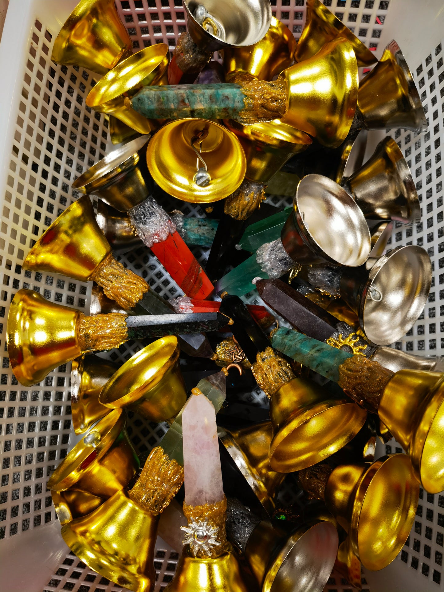 Crystal Feast! EVERYTHING UPGRADE,3 order can get a extra magic wand .Free shipping for 5 orders { $9.9=1 order} quartz/jasper/marble/jade/tourmalindian and so on with tower/sphere/carving/cube shape/freeform/beads/artware