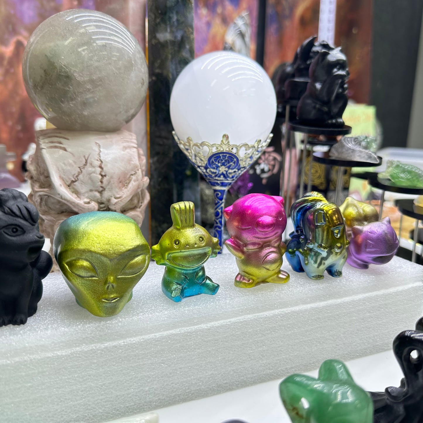 E  Jessica's 50% OFF Crystals Towers Spheres Carvings Chips And Its Accessories (self-select)