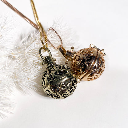 Golden Heart Clover Stainless Steel Ball Pendant Essential Oil Diffuser Gemstone Necklace Jewelry