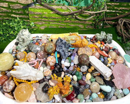 Fnorant Crystal Tumble/quartz/jasper/marble/jade/tower/sphere/carving/cube/slab/jewelry. $21.9 cute box for crystal, $59.9 big box for crystal. Follower 3 more pieces! Each order get pocket. Fans get a necklace!