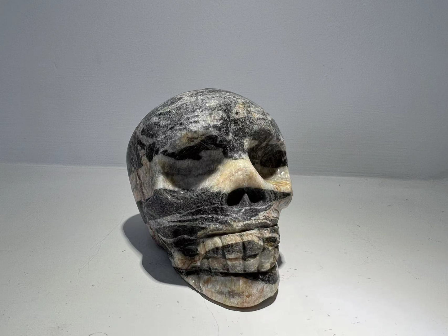 # Skull carving piece